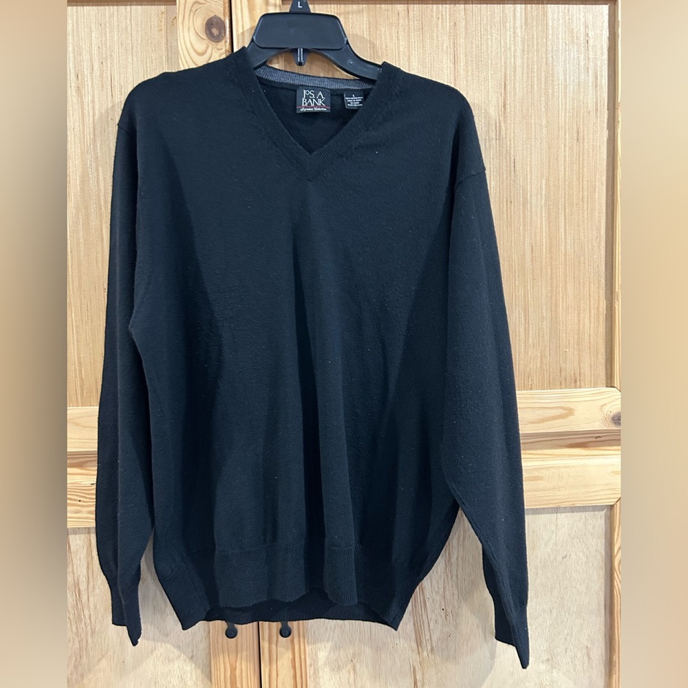 Jos. A. Bank Classic Black V-Neck Sweater